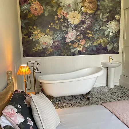 Petite Maison De Famille De Charme En Vallee Du Lot *