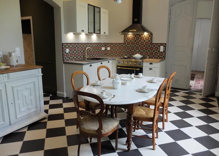 Maison De Famille De Charme, 4 Ou 6 Pers, Piscine Privee, Vallee Du Lot & Bastides Gasthof